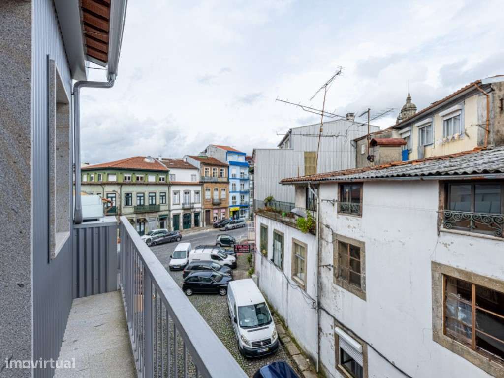 Prédio Moradia novo no Centro Histórico de Braga-8