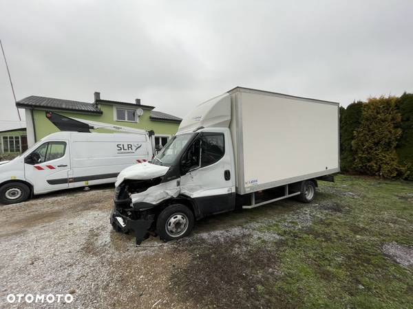 Iveco Daily - 12