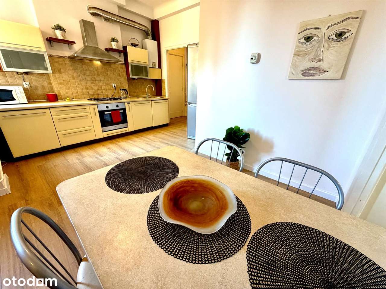 Piotrkowska, deptak, przestronnie i wygodnie - Pełny obrazek: 5/20