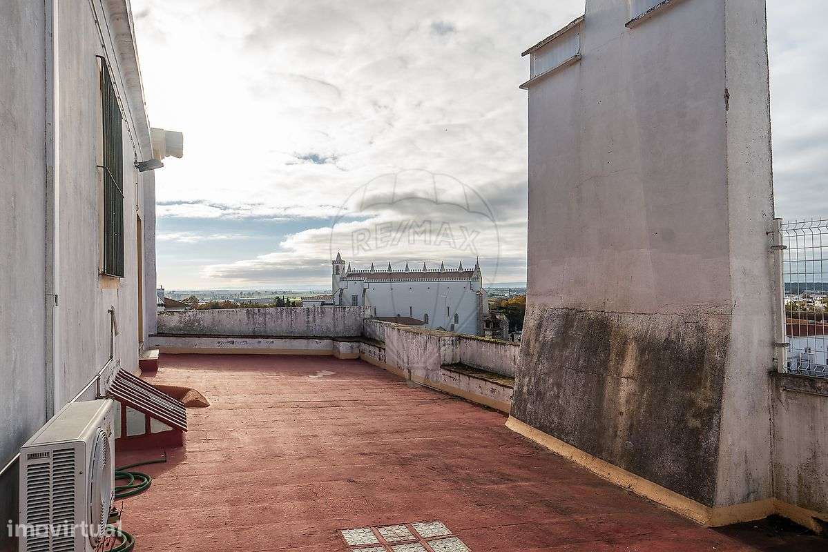 Prédio  para venda - Grande imagem: 4/50