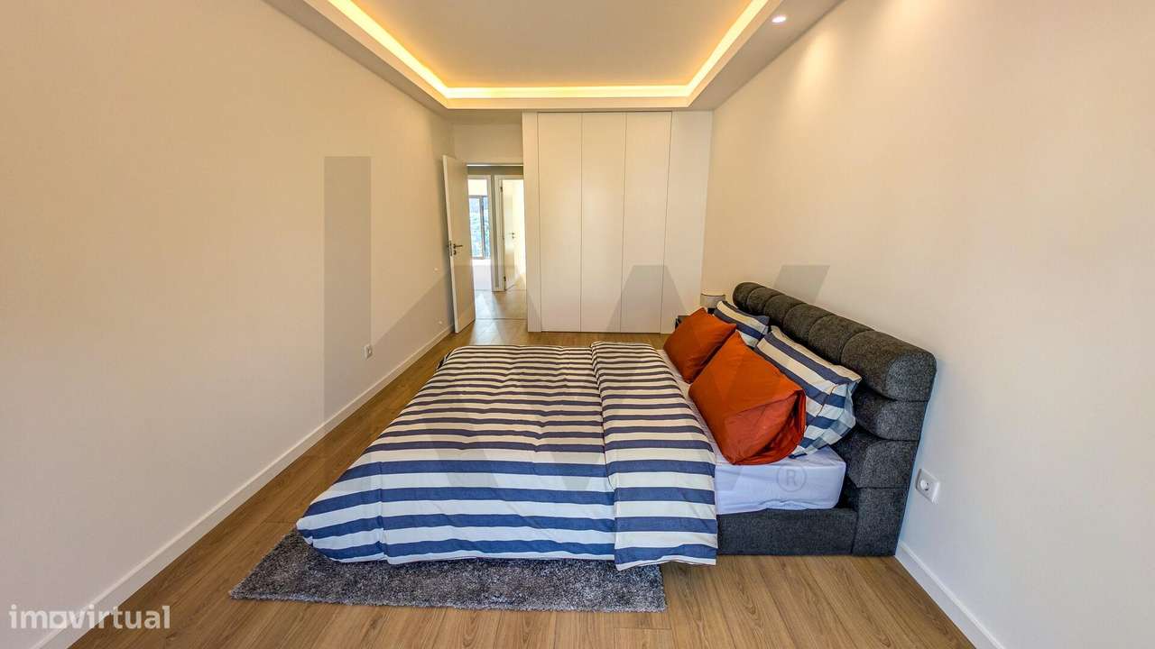 Moradia nova T4+2 Mobilada com Vista Montanha em Lordelo – Vila Real-41