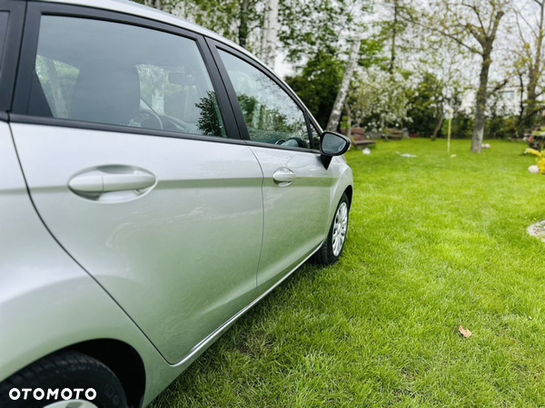 Ford Fiesta 1.5 TDCi SYNC Edition - 8