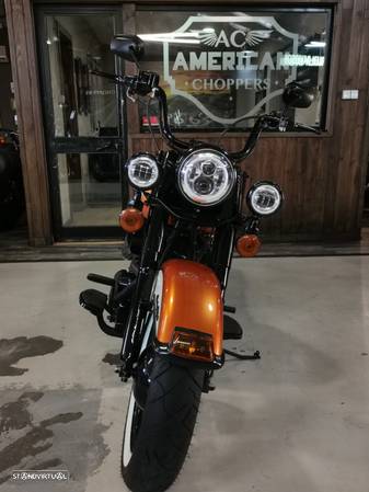 Harley-Davidson FLSTC Softail Heritage Classic - 12
