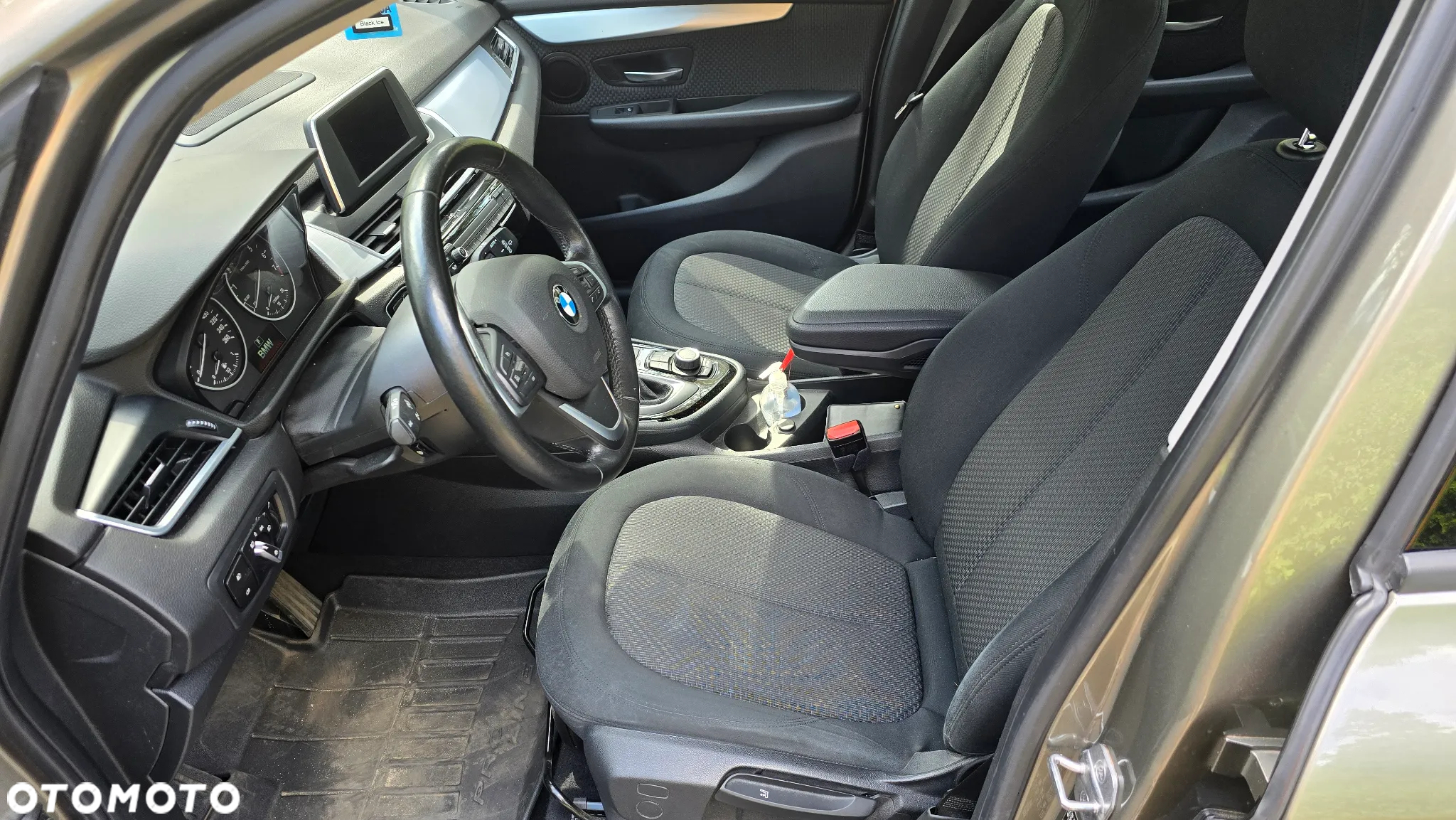 BMW Seria 2 218i Active Tourer - 14