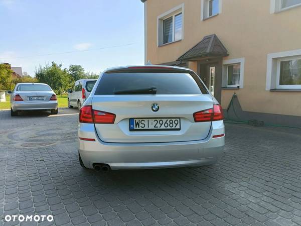 BMW Seria 5 520d Touring - 7