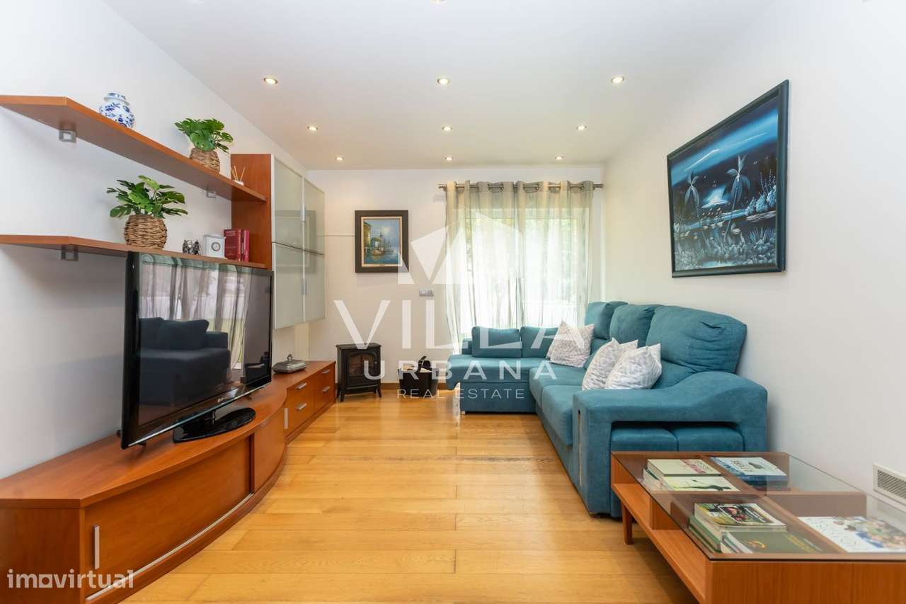 Moradia T3 +1 com Garagem localizada numa zona tranquila em Belverde-21