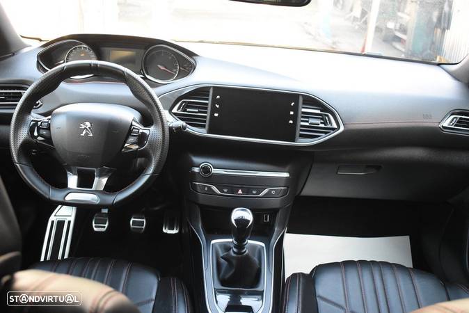 Peugeot 308 1.5 BlueHDi GT Line - 21