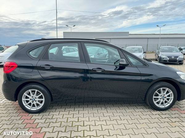 BMW Seria 2 218i Active Tourer - 13