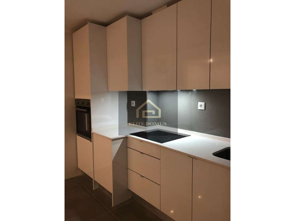 T3 Totalmente Remodelado, Alverca do Ribatejo!-33