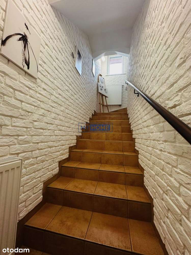 Na sprzedaż budynek mieszkalno-usługowy-8