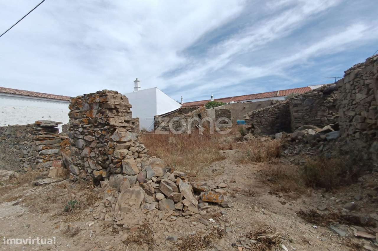 Ruina para recuperar com pomar - Grande imagem: 5/22