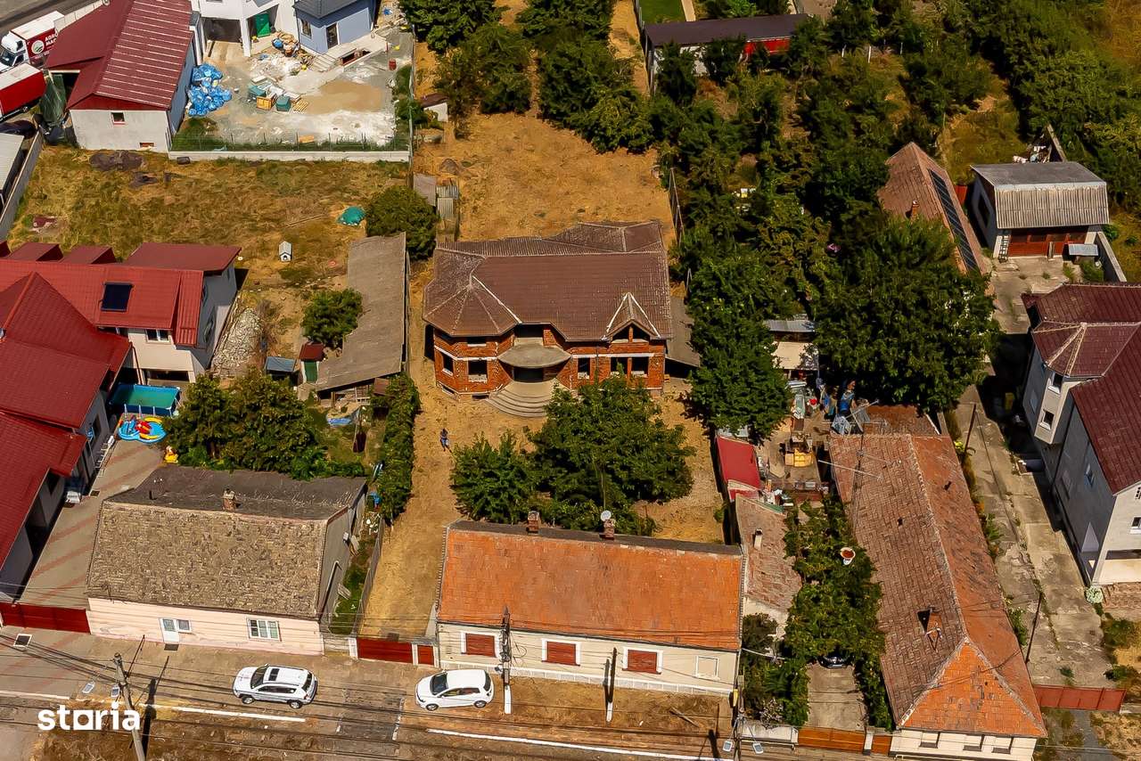 Două case pe Calea Radnei comision 0 - Imagine principală: 2/15