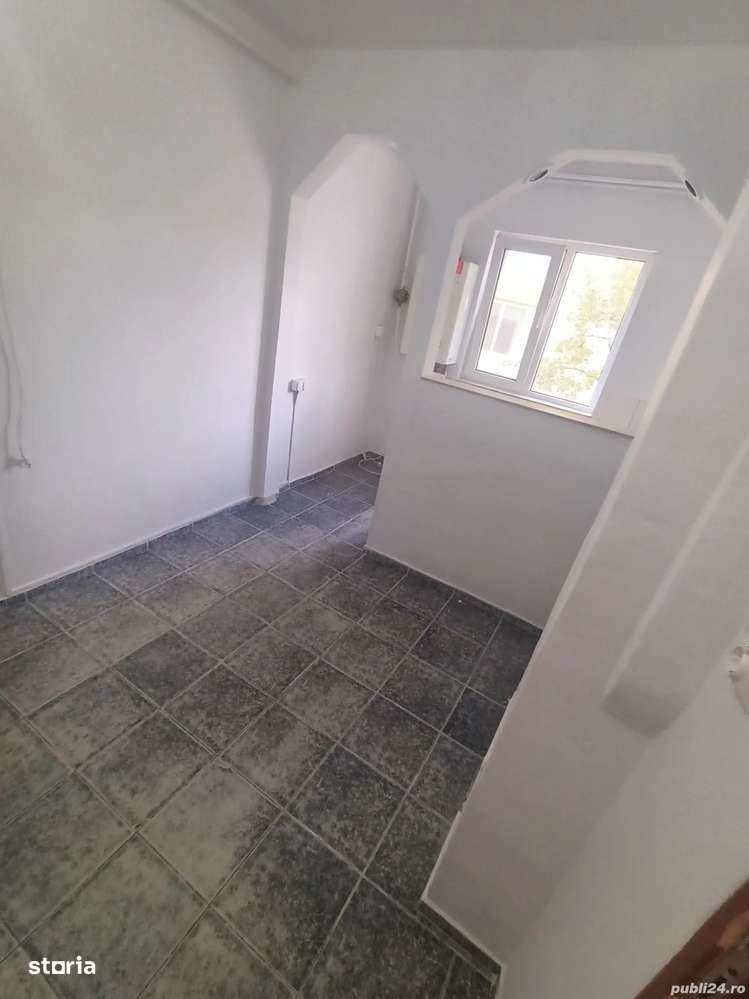 Apartament 2 camere - Blascovici - Etaj 2 - centrala proprie - Imagine principală: 5/7
