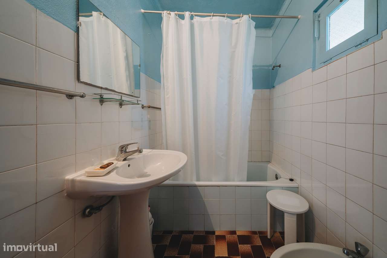 Moradia T3 com Terreno de 1.577 m² | Ribeira do Fárrio – Ourém-10