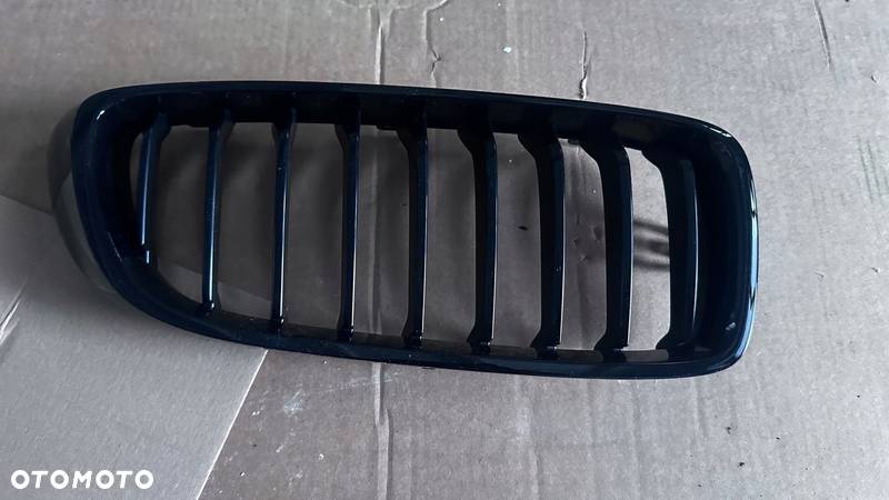 BMW 3 F32 LIFT LCI NERKA PRAWA GRILL NOWA ORYGINAŁ BMW 5A3D028 - 1