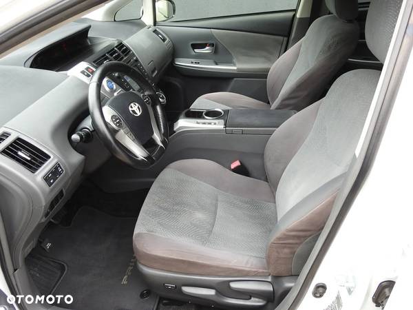 Toyota Prius+ (Hybrid) Comfort - 10