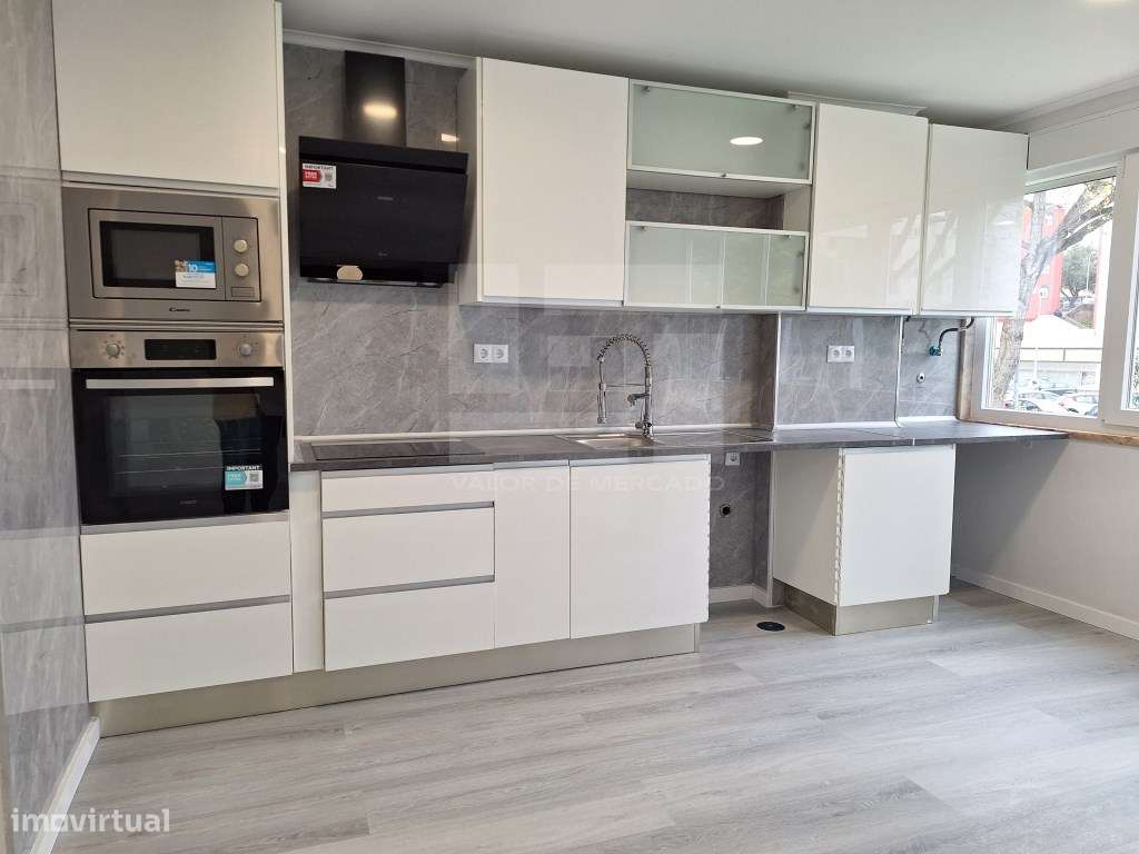 APARTAMENTO T2 - OEIRAS - Grande imagem: 2/31