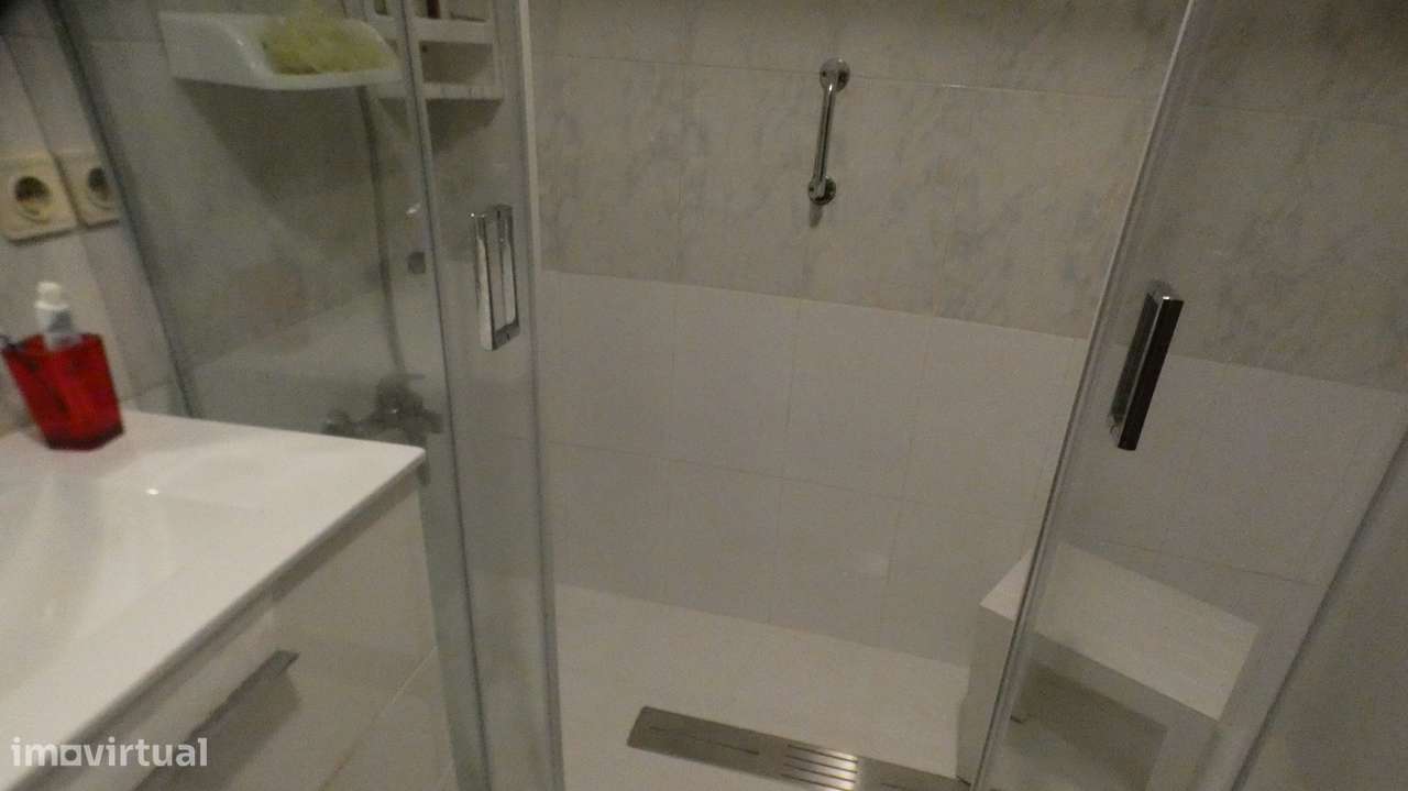 Apartamento T1 Águas Santas-11