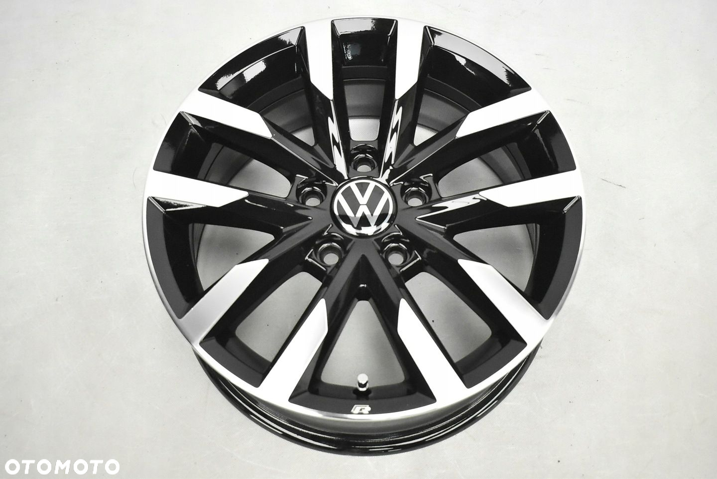 VW PASSAT R-LINE B8 3G 6,5x16 ET41 3G0601025BM SEPANG - 7