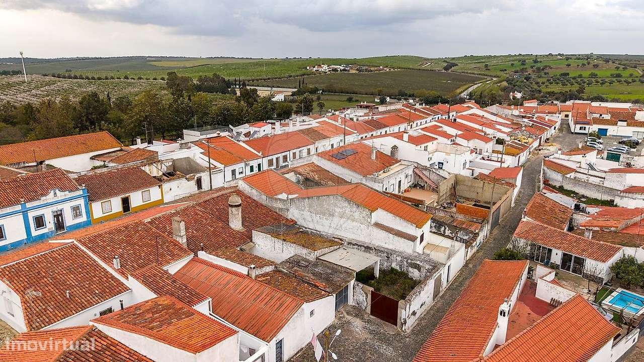 Moradia T2 para venda - Grande imagem: 3/26