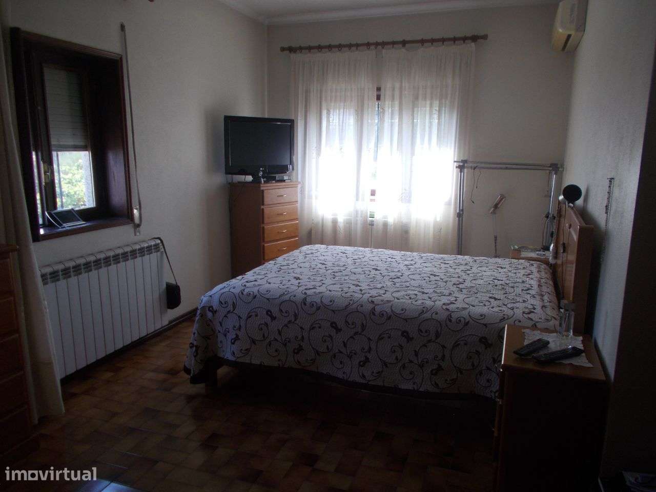 Chaves Moradia e Terreno 5 minutos Centro Cidade-20