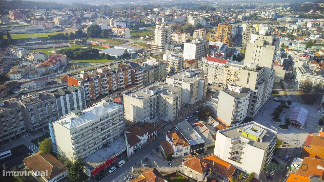 Lugares de Garagem no Centro de São João da Madeira-8