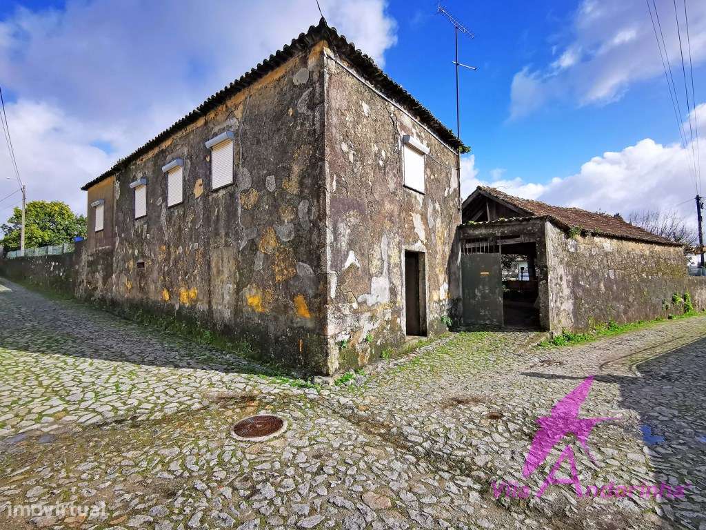 Moradia em Pedra - Santa Marta de Portuzelo - Grande imagem: 3/4