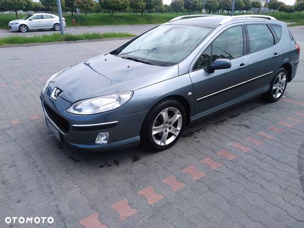 Peugeot 407 - 1