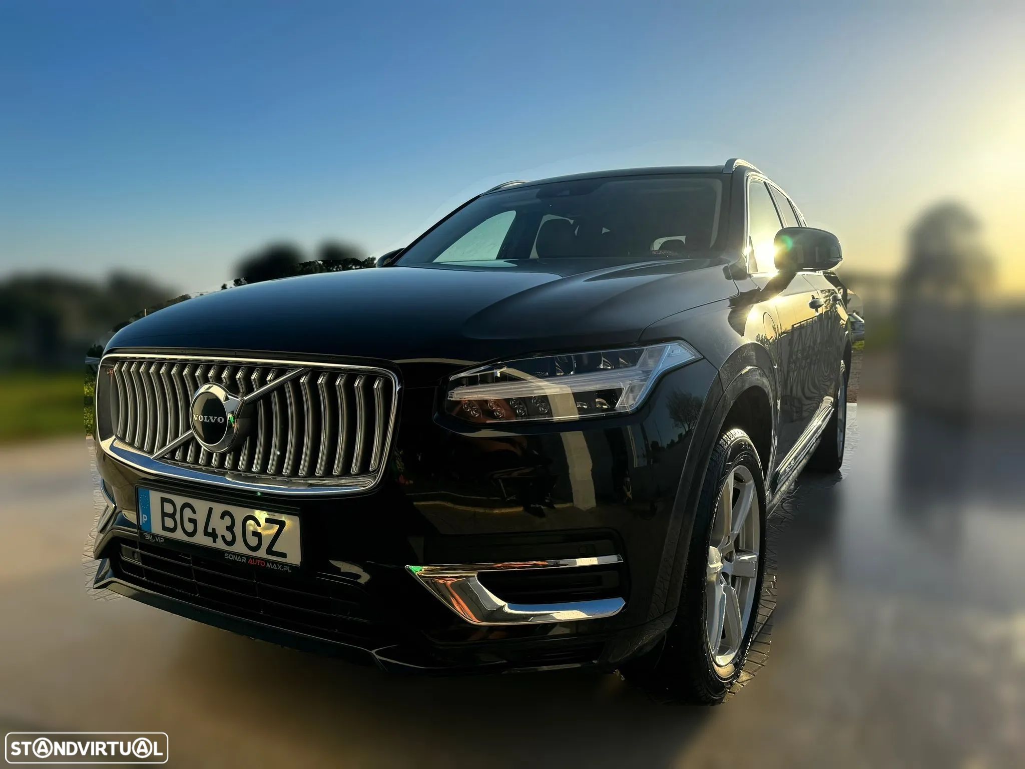 Volvo XC 90 - 1