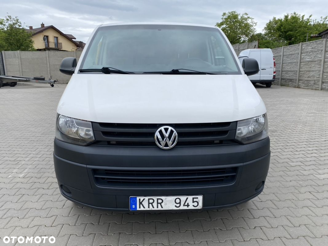 Volkswagen TRANSPORTER T5 - 2