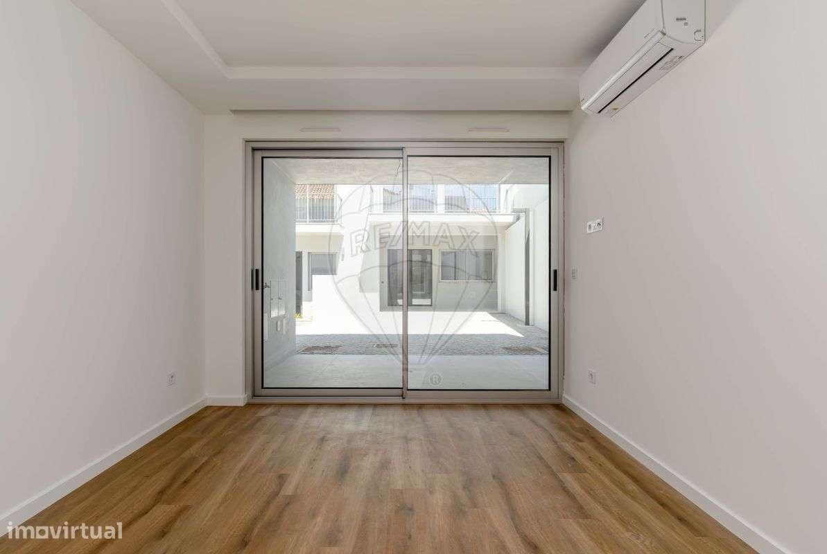 Moradia T1 para arrendamento - Grande imagem: 3/9