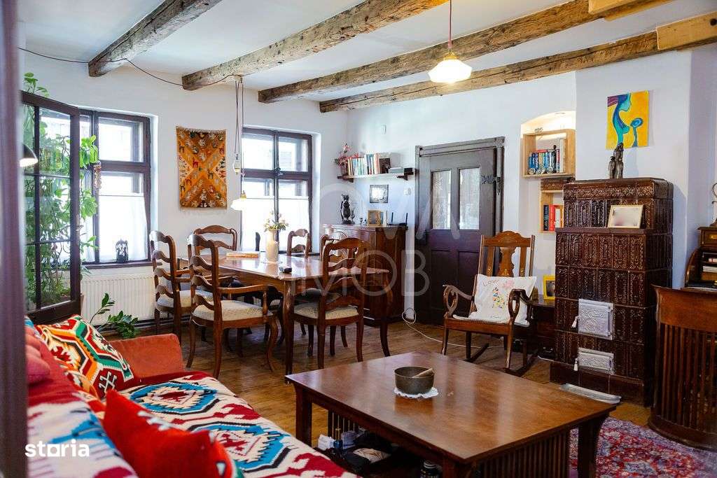CASA INDIVIDUALA IN CENTRUL ISTORIC AL SIBIULUI-1