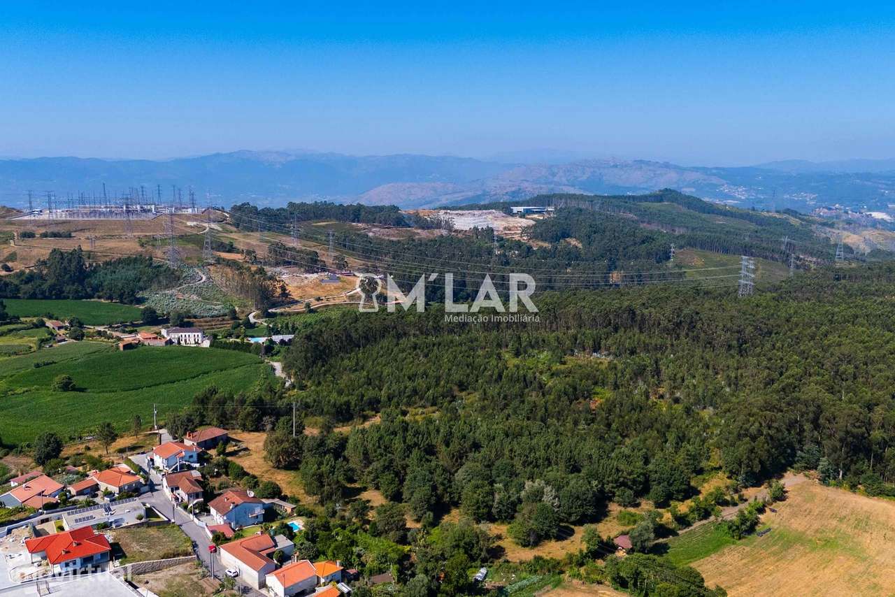 Quinta com moradia T3, em Pedralva - Braga-44