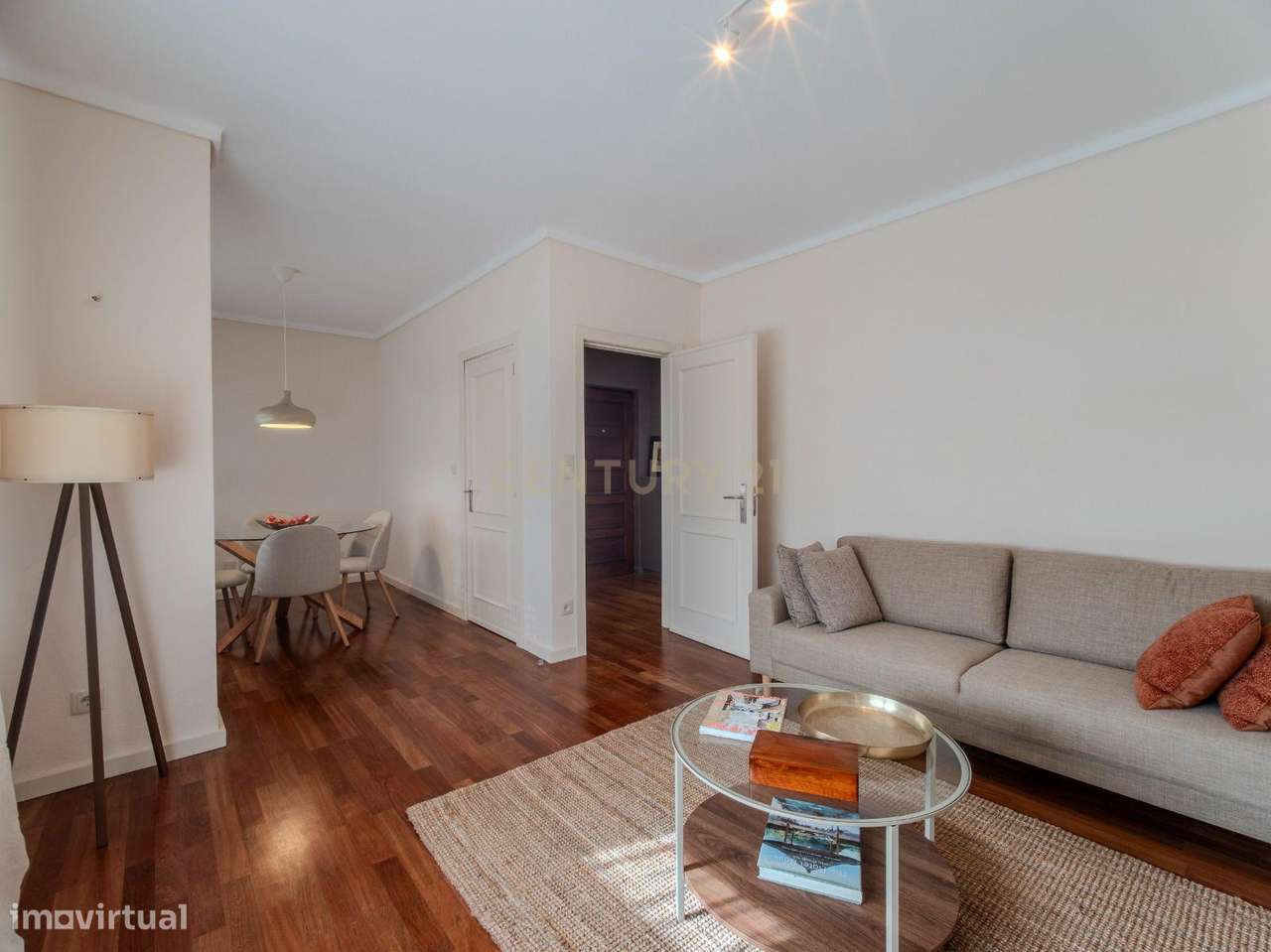 Apartamento T2 com Vista Cidade no Bonfim, Porto - Grande imagem: 3/42