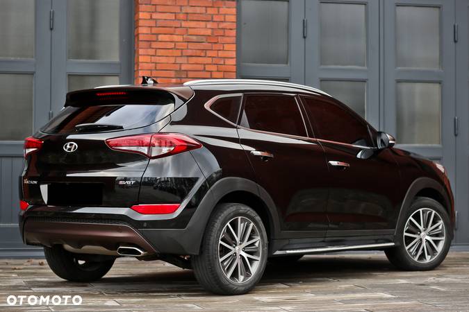 Hyundai Tucson 1.7 CRDI BlueDrive Design 2WD DCT - 10