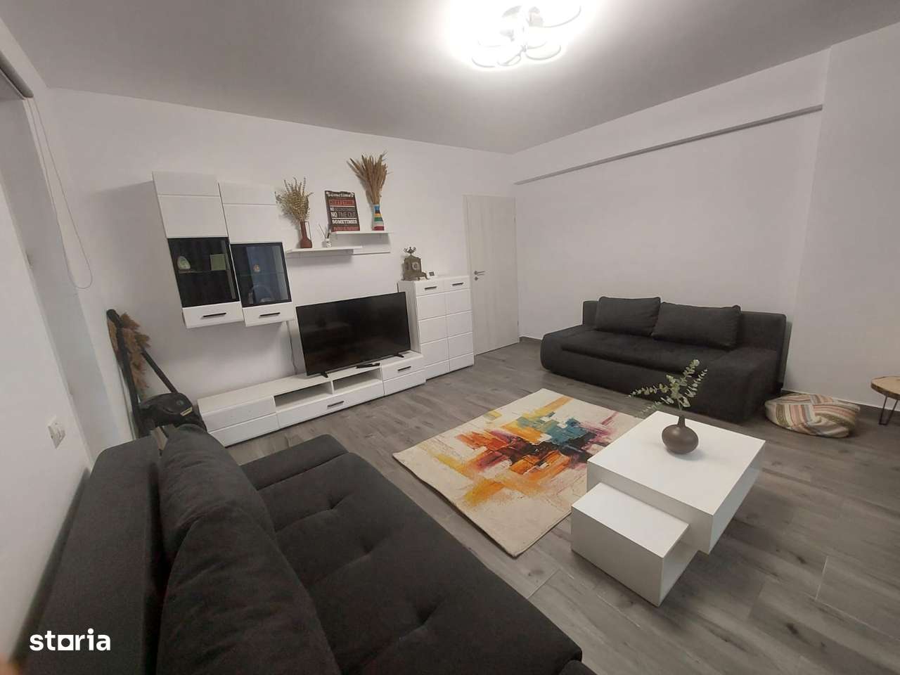 Metrou Berceni - 2x2 camere 53mp + curte proprie 50mp + parcare - Imagine principală: 3/10