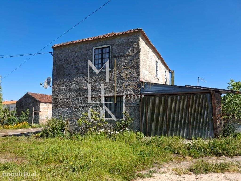 Casa de áreas generosas composta por 4 quartos - Grande imagem: 5/8