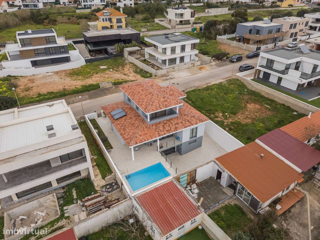 Moradia Isolada T3 com Vista Mar, Encarnação-29