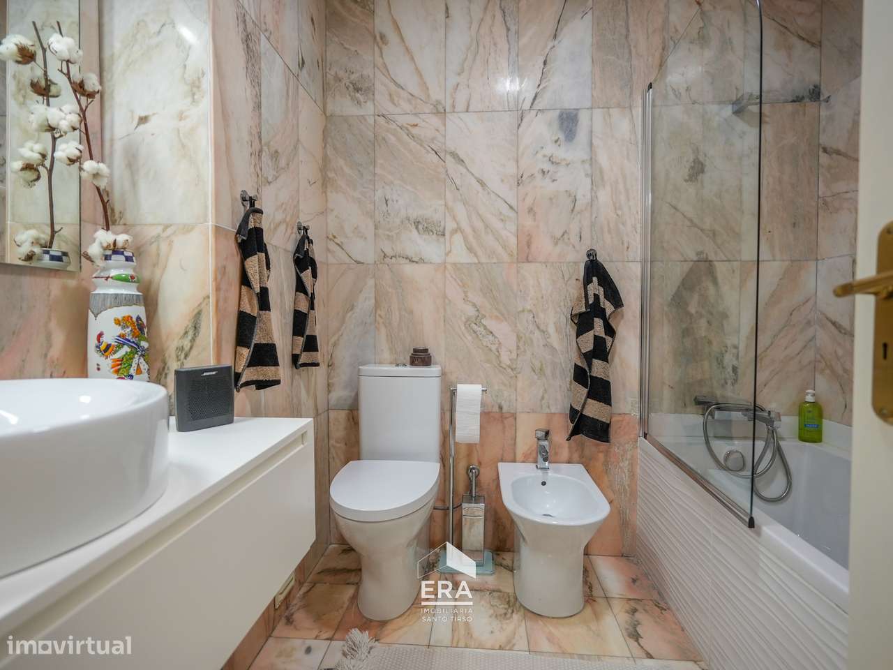 Apartamento T2 no centro de Santo Tirso.-13