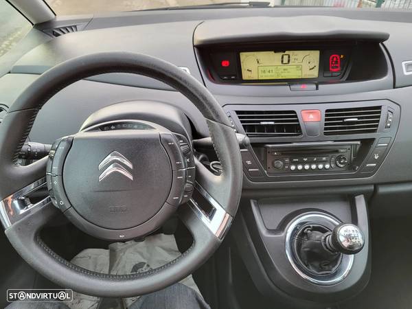 Citroën C4 Picasso 1.6 HDi Exclusive - 10