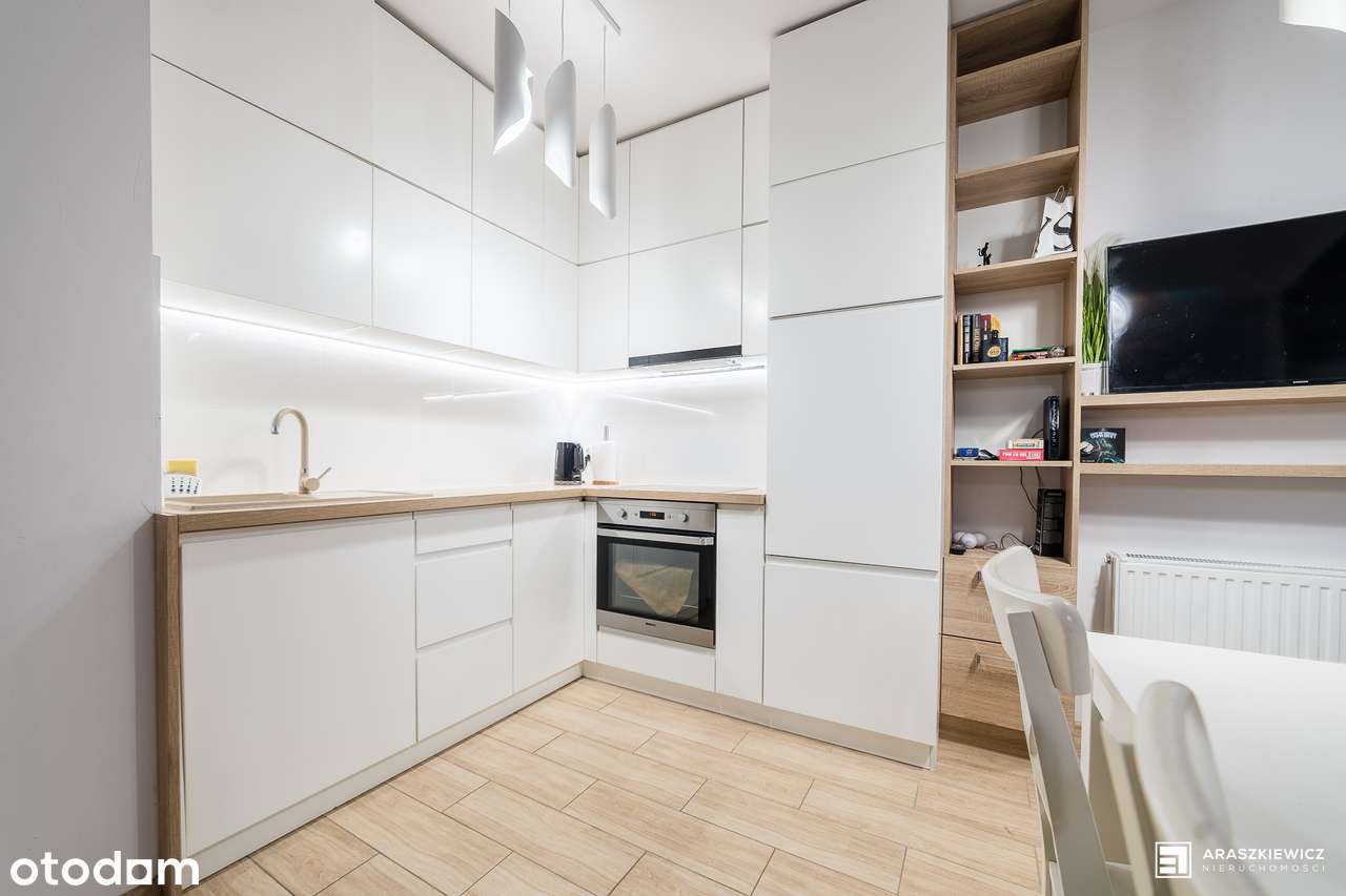 NOWOCZESNA, jasna kawalerka z loggią przy ul. Studziennej 7 w Poznaniu