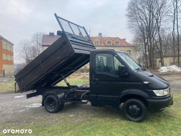 Iveco DAILY - 1