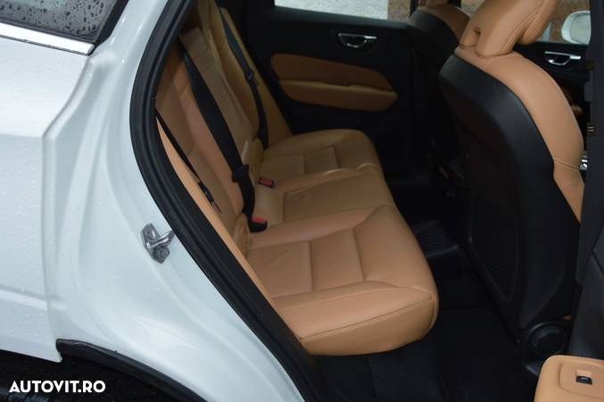 Volvo XC 60 - 10