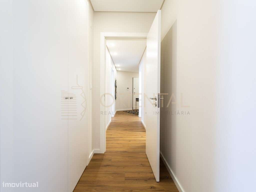 Exclusivo T4 Penthouse de Luxo com 379 m² na Póvoa de Santa Iria.-13