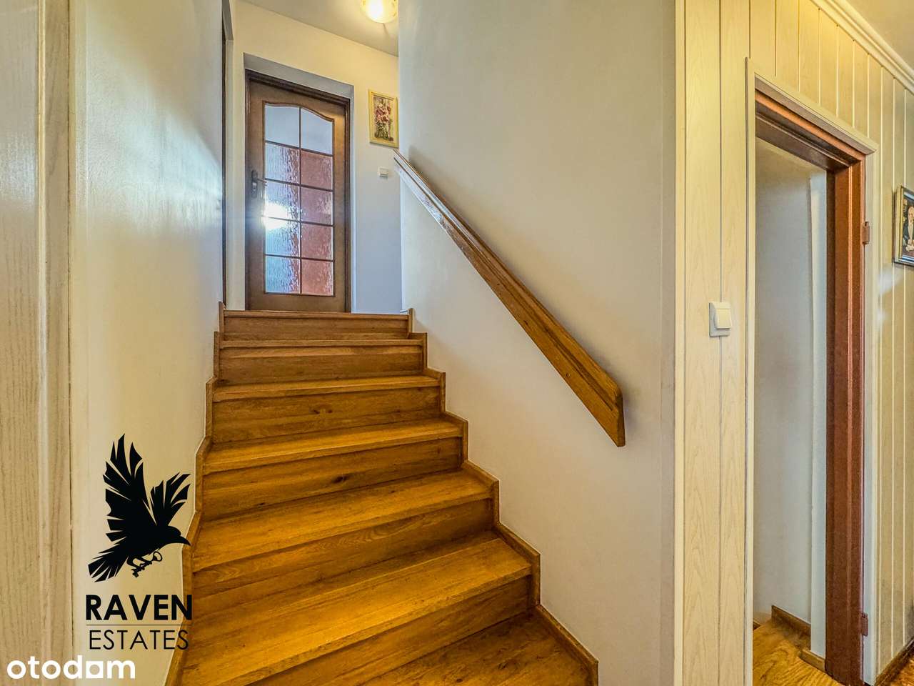 Przestronny dom z zabudową usługową-11