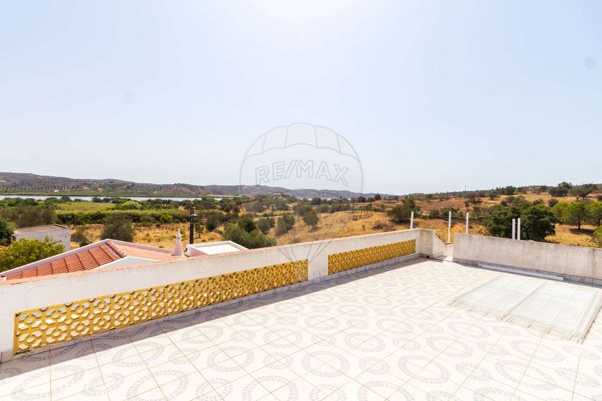 Moradia T3 para venda-15