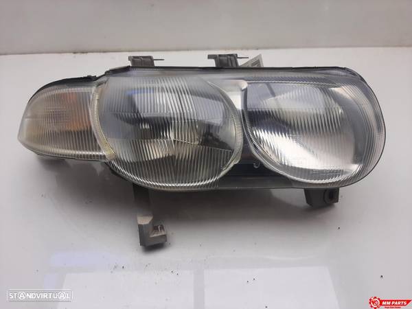 FAROL DIREITO ROVER 45 FASTBACK - 1