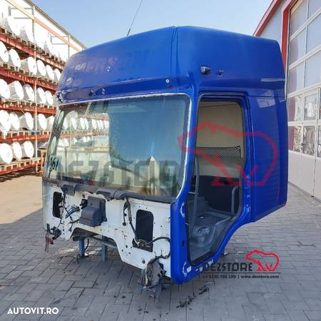 Cabina Renault Premium (167) () - 2