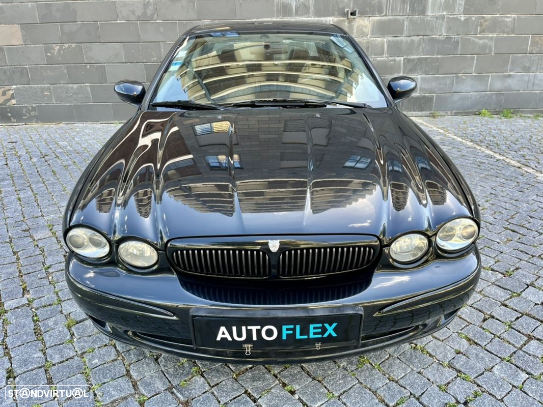 Jaguar X-Type 2.5 Sport - 11