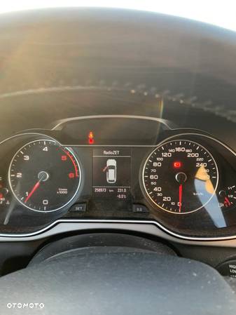 Audi A4 Avant 2.0 TDI DPF Ambiente - 14